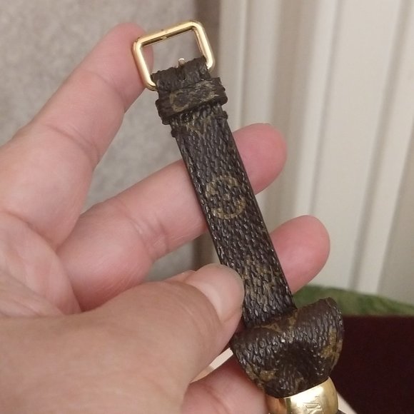 Louis Vuitton Monogram Bow Bracelet - Picture 4 of 12